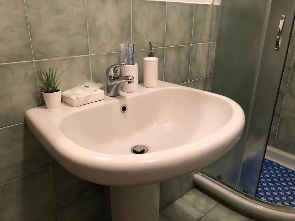 Central Deluxe Apartment Mediolan Włochy